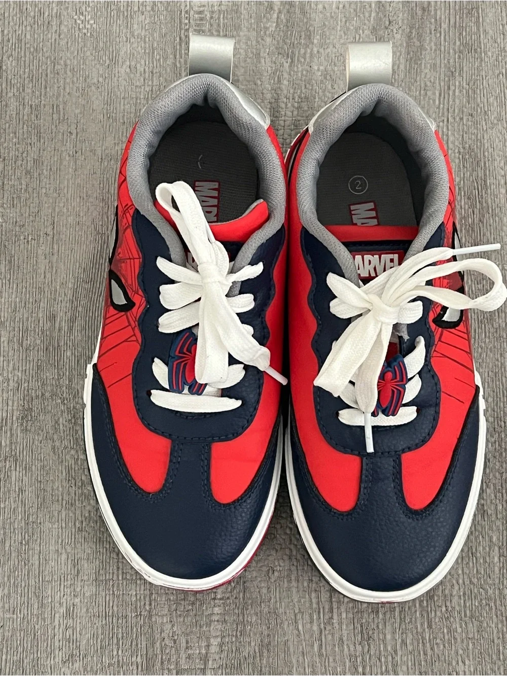 Marvel Spider-Man Low Top Unisex Kids Sneaker US 2 Red/Blue Synthetic Logo